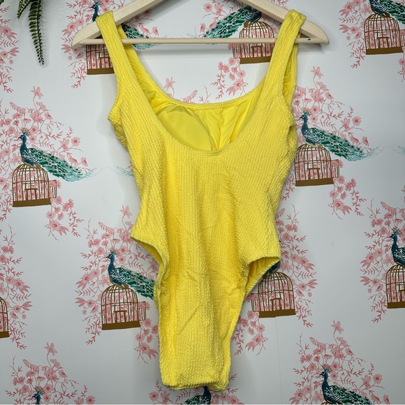 NWT Yellow Lucky Brand One Piece Swimsuit Textured Scoop - Picture 6 of 10